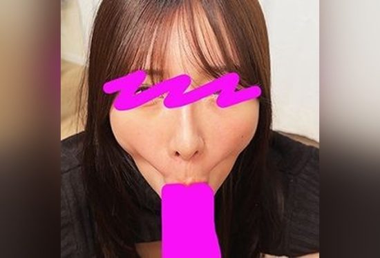 [FC2-PPV-4657971] Ejaculation with a deep blowjob while being stared at with eyes that seem to suck you in [Pacifier No. 54]
