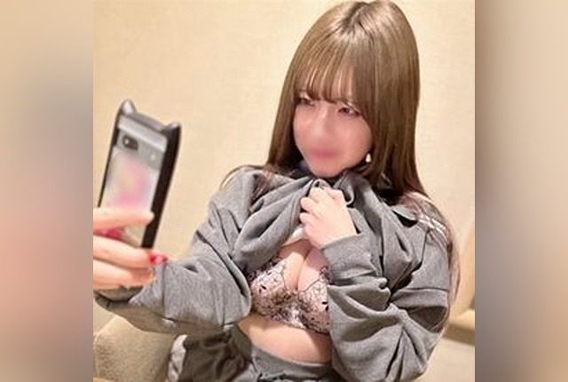 [FC2-PPV-4674054] “Double peace sign for creampie pussy♡♡” A lovey-dovey sex with a slender F-cup daughter♥ She can’t stand the suction pleasure of her sweaty big labia and has two consecutive explosive ejaculations! - JAV.LI - jav free streaming and download