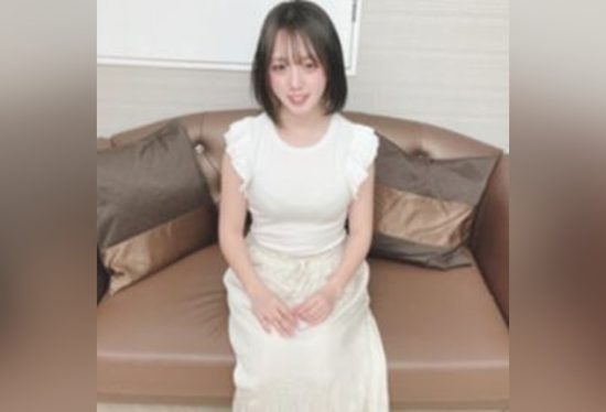 [FC2-PPV-4684796] [Permanent preservation version, SSS-class] A special day’s gift from friends: an 18-year-old resembling a female announcer gets ravished in a real-life recording.