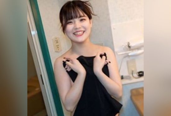 [FC2-PPV-4734762] Angel’s Smile! Adorably Cute E-Cup Beauty Yumi: Always Smiling and Enjoying, with Facial and Swallowing, Three Creampies!