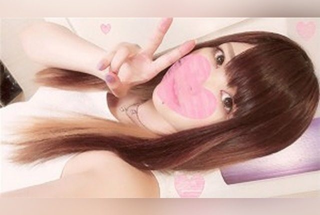 [FC2-PPV-954692] “A Bewitching Beauty with Cute Eyes: A Challenging First Experience with a Kikuchi Ami Lookalike! Her First Public Nude Pantyhose Play Leaves Her Soaked and Sensitive” - JAV.LI - jav free streaming and download