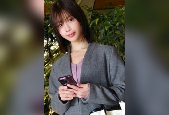 [FC2-PPV-4743337] “Please Give Me Lots Inside…!” Slender Beautiful Wife Umi (29), Married to a Doctor, Couldn’t Resist!
