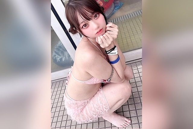 [FC2PPV-4746811] [Release commemoration price] Delivering the service-oriented idol-level looks to fans [Recording time: Approximately 105 minutes] - JAV.LI - jav free streaming and download