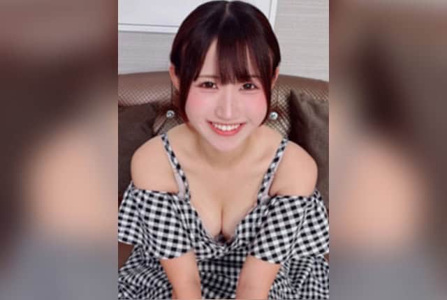 [FC2PPV-4761557] [Gorgeous 6 shots] Beautiful female vocalist from a natural G-cup amateur band, the secret video cameraman who tainted the overwhelming golden-big body, can’t hold back and burst into the scene - JAV.LI - jav free streaming and download