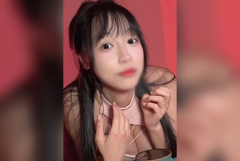 [FC2-PPV-4777627] A fair-skinned H-cup beautiful woman with an outstanding style. She gets into an estrous mode when she cums, and the love juice overflows with a violent piston that reaches deep into her vagina. A rich bukkake is poured on her beautiful naked body. - JAV.LI - jav free streaming and download