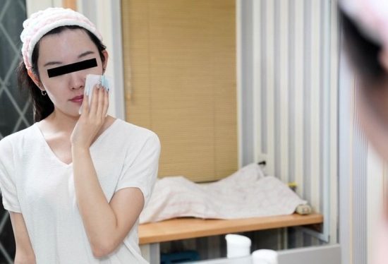 [092325_01-10MU] Real face amateur: A slender beauty with big breasts who is cute even without makeup : Moeka Yamashita