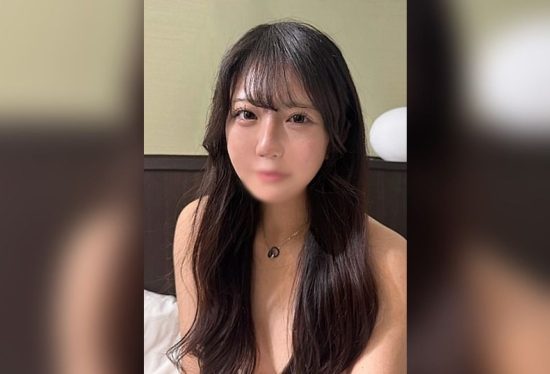 [FC2-PPV-4815705] 19-year-old beauty expert student Azusa-chan wears a nurse uniform and digs into her white stockings, thrusting her soft butt tightly and receiving a lot of creampie into her outstanding shaved pussy.