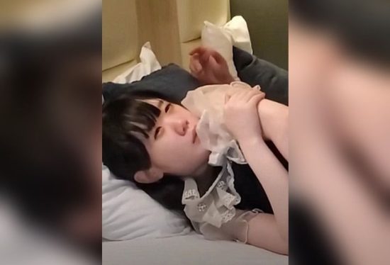 [FC2-PPV-4817278] A Neat and Popular Idol is Taken to a Hotel for an Embarrassing Clothed Creampie Sex Session