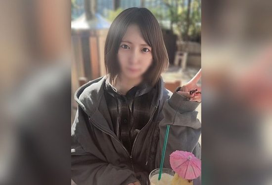 [FC2-PPV-4826805] FC2PPV-4826805* Erase〇 Rich [First time/none] Dad, I’m sorry… A half-beautiful woman forced to appear due to financial difficulties. Her demeanor is cool, but her moans are sweet ♡ Her squirting creampie confirms her black history and brings tears to her parents’ eyes.