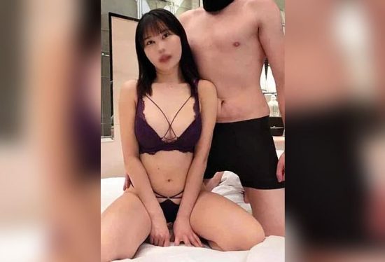 [FC2-PPV-4846267] Female Body Share Club Ch. 6! G-cup black-haired beauty dragged to love hotel… White stud’s huge cock crashes in, escalating to 3P! Lost in ecstasy, relentlessly ravaged till creampie w/ Bonus