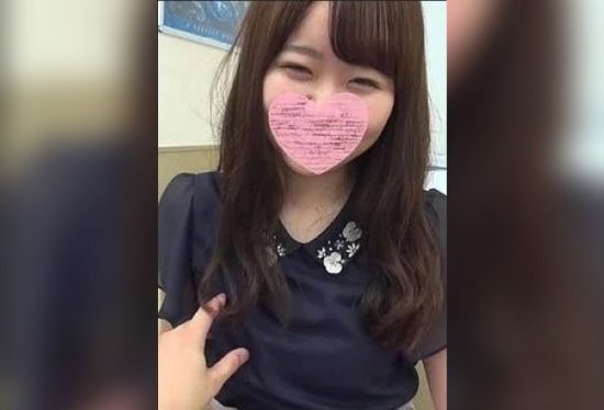 [FC2-PPV-4899427] First time shooting 152/40 body. Smiling fair-skinned 18-year-old lady’s first raw sex. Massive creampie in her love-juice soaked pussy with pregnancy excitement