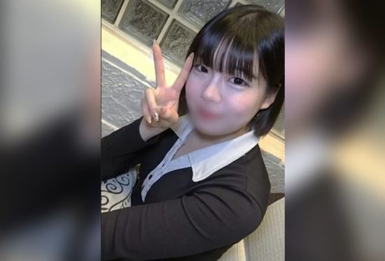 [FC2-PPV-4908774] Cute fair-skinned college girl new to Tokyo exposes her awakened desires in first sugar date